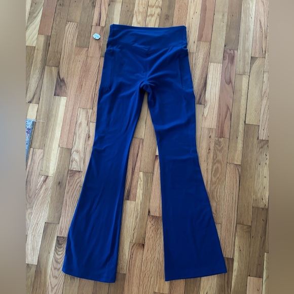 Xersion Pants - Xersion High Rise Fitted Flare Leggings